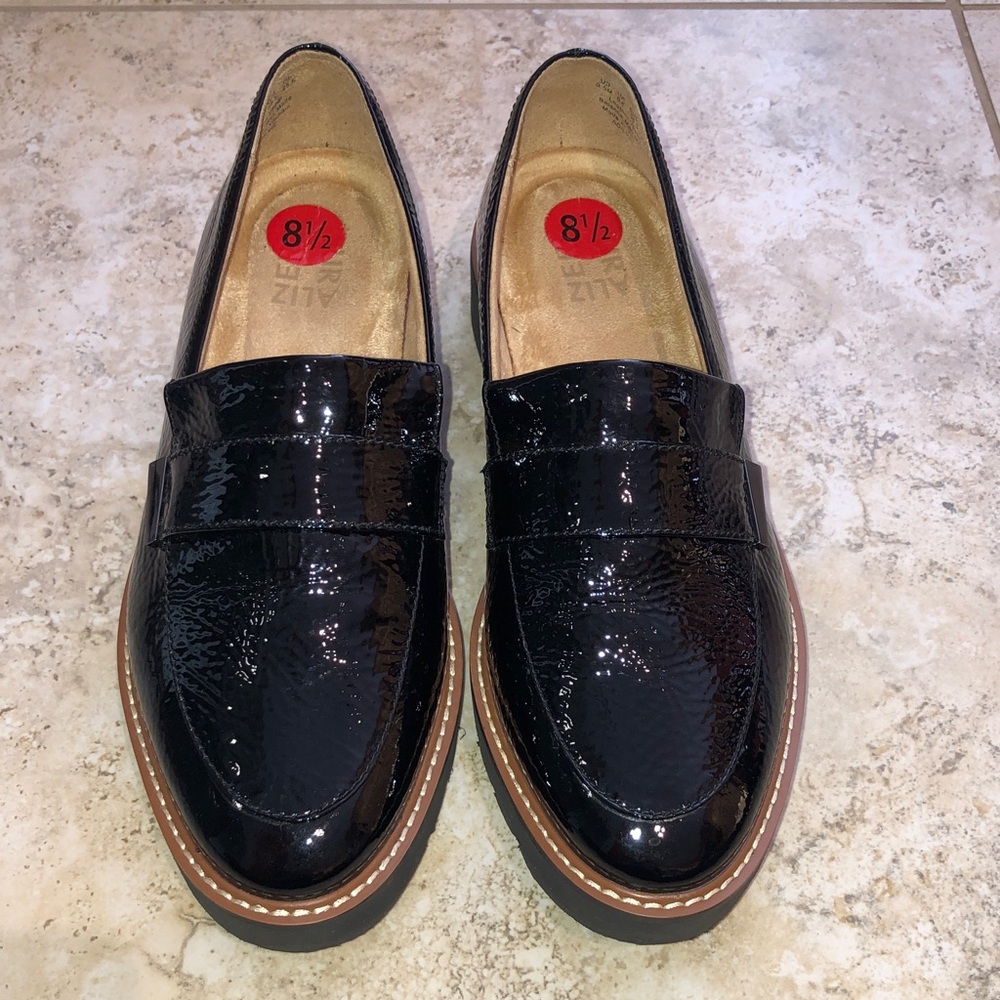 NATURALIZER ‘Adiline’ Black Patent Leather Platform Loafers - 8.5